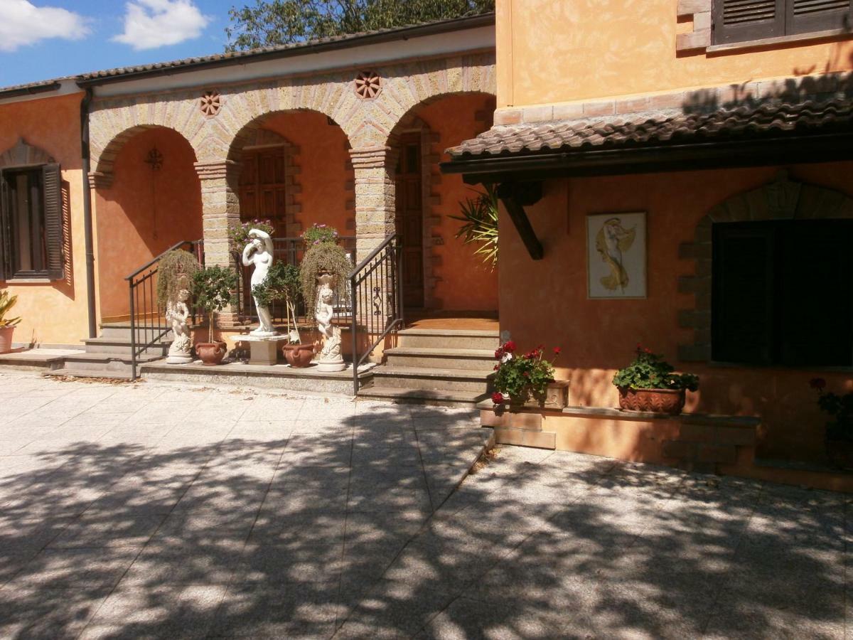 Villa Rosalba Camere Barbarano Romano Екстер'єр фото
